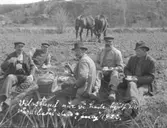 Vilostund under vårarbetet 7 maj 1923