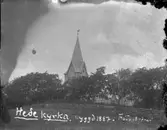 Enligt text på fotot: 