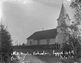 Enligt text på fotot: 