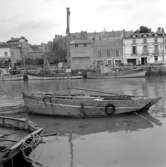 13. Frankrike. Fotojournal finns på B.M.A. + fotoalbum.
Samtidigt förvärv: Böcker och arkivmaterial.
Foton tagna mellan 1959-10-17 och 1959-10-18.
12 Bilder i serie.