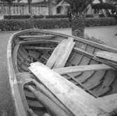 24. Italien. Fotojournal finns på B.M.A. + fotoalbum.
Samtidigt förvärv: Böcker och arkivmaterial.
Foton tagna mellan 1959-11-04 och 1959-11-05.
12 Bilder i serie.