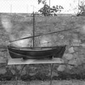 28. Frankrike. Fotojournal finns på B.M.A. + fotoalbum.
Samtidigt förvärv: Böcker och arkivmaterial.
Foton tagna 1959-11-06.
12 Bilder i serie.