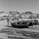 47. Portugal. Foto journal finns på B.M.A. + fotoalbum.
Samtidigt förvärv: Böcker och arkivmaterial.
Foton tagna 1959-11-15.
12 Bilder i serie.