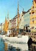 Skrivet på baksidan: The last potato boat in Nyhavn, Copenhagen, from Gilleleje, at the end of the 1950-ies.