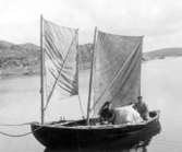 Skrivet på vidhängande papper: Robåt i Fjällbacka. t.v. T. Kjellberg
Fotograferat av: G.B.G. museum