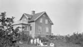 Enligt senare noteringar: 6 April 1919. Villa 