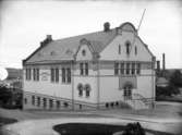 Gymnastikhuset, Kyrkogatan 1 - Skolgatan 3, Enköping. Uppfört 1905/1906.