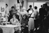 Familjesöndag på Mölndals museum den 20 november 1988 (efter 2011-01-01 Mölndals stadsmuseum). Gatuadressen ändrades 1997 till Norra Forsåkersgatan 19. 
Sång och danslekar med Linda Olsbjörk. Dramatisering av fattigauktion med Susanne Brånålt. Dockteater av Skånhällaskolan.