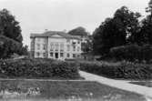 Gunnebo slott i Mölndal. Södra sidan år 1894.