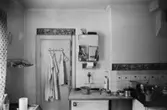 Köksdel i bostadshus Roten M 11-12, okänt årtal. Vindsvåningen avbildad.