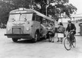 Personalbussen vid AB Mölnlycke fabriker, cirka 1950-talet.