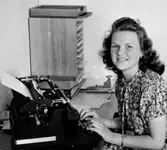 Kontoristen Andersson, år 1943-1946 på
SOAB-Svenska Oljeslageri AB, Kvarnbygatan i Mölndal.