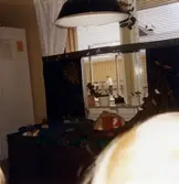 Dockteater på Lackarebäcks barnstuga 1987-04-30. Föreställning för dagbarnvårdare. Fotografi ur album tillhörande Blanka Kaplan.