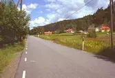 Lindome 4:10, 4:16, 4:18. Miljö från söder, utmed Annebergsvägen.