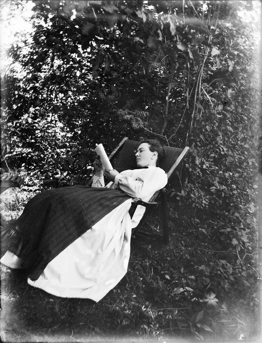 Carl Liljefors, Elin Liljefors, Berhåga Park, Uppsala 1901