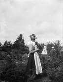 Elin Liljefors, sannolikt Uppsala 1900 - 1901