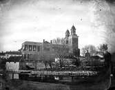 Reprofotografi - Uppsala domkyrka med de Hårlemanska huvarna före 1885