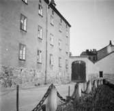 Gatumotiv, Stockholm (söder)
Högbergsgatan vid Katarina kyrka
Exteriör

Svensk arkitektur: kyrkor, herrgårdar med mera fotograferade av Arkitekturminnesföreningen 1908-23.Svensk arkitektur: kyrkor, herrgårdar med mera fotograferade av Arkitekturminnesföreningen 1908-23.