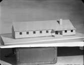 Modell av bygdegård