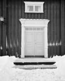 Ingenjör Lidströms hus
Exteriör, detalj av entrédörr med gamla dörrspeglar