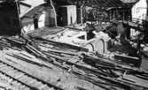 Lagerbyggnad 110 och 111 under uppbyggnad på Papyrus fabriksområde, 27/8-1945.