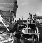 Byggnad N:o 6, tillbyggnad 1954. Betongstation.