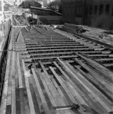 Byggnad N:o 6, tillbyggnad 1954. Formsättning för gjutning.