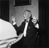 Reportage från pressvisningen den 29/8 1955.  Marcus Wallenberg jr.