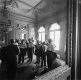 Reportage från pressvisningen den 29/8 1955.