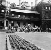 Reportage från pressvisningen den 29/8 1955.