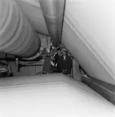 Fabriksvisning för anställdas anhöriga den 28/5 1957.