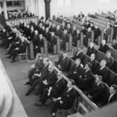 Utdelning av minnesgåvan den 1965.
Fr.v. Sven Olsson, K-E Bergquist, Gösta Andersson, överingenjör William Tibell, kamrer Einar Harald.