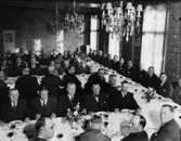 Middag med faktorer.