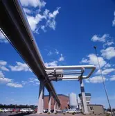 Exteriörbild från Papyrus Nymölla AB. Ledning från massabruket.