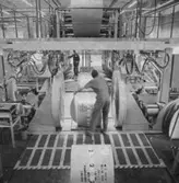 Interiörbild från Papyrus Nymölla AB. Rullpackning.