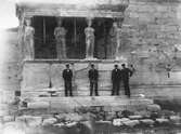 Fylgias resor 1920-21
På besök i Akropolis.