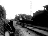 Vakthållning vid järnvägsbron i Köping, år 1914.
Fotograf E. Sörman.