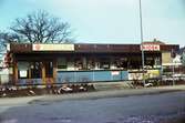 Hva Grillen med intilliggande kiosk på Torsgatan i Huskvarna.