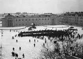 Folksamling på Vaksala torg, Uppsala mars 1939