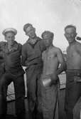 Skeppsgossekåren Minnen från 1927-30
4 Glada skeppsgossar