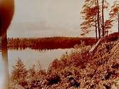 Utsikt mot Trollkarlssjön.
Beställningsnr: KV-836.