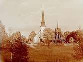Glanshammars kyrka och klockstapeln