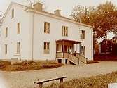 Gamla Uppsala Ålderdomshem, tvåvånings bostadshus.