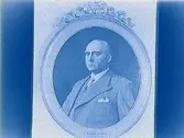 Örebro Läns Hypoteksförening.
Oljemålning av Ordförande Werner Risberg 1942-
Konstnär: Geijer Göthe.