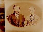 Ett par.
 A.P. Hallqvist.
Anders Erik Hallqvist (född 1836, död 1931) grundare av A.P. Hallqvist-Koncernen, med sin maka Johanna Hallqvist, född Jansdotter (född 1843, död 1928).
Bilden tagen 1875.