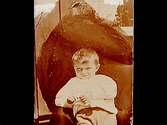En liten gosse.Anders Blomé