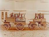 Regemente, grenadjärer, I3.Två st. trossvagnar för hästar.Kapten K. Hall