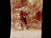 En man med cykel.David Bergström