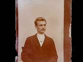 Sam Lindskog, bröstbild.Sam Lindskogs privata bilder.