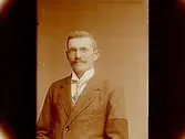 En man, bröstbild.
Einar Eriksson